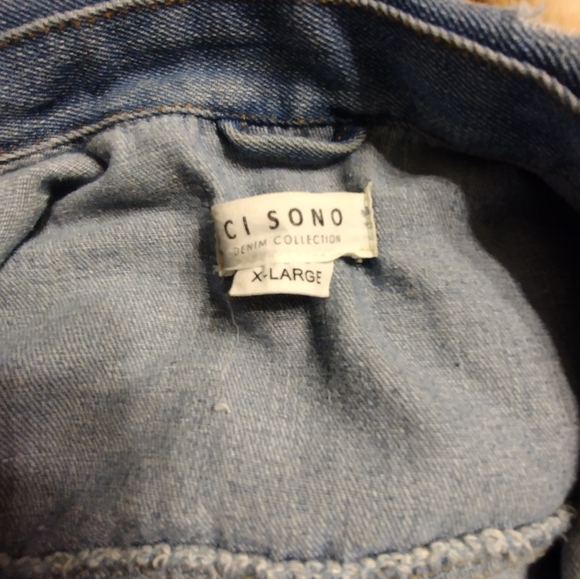 Ci Sono frayed medium weight blue jean jacket Size XL - Picture 6 of 6